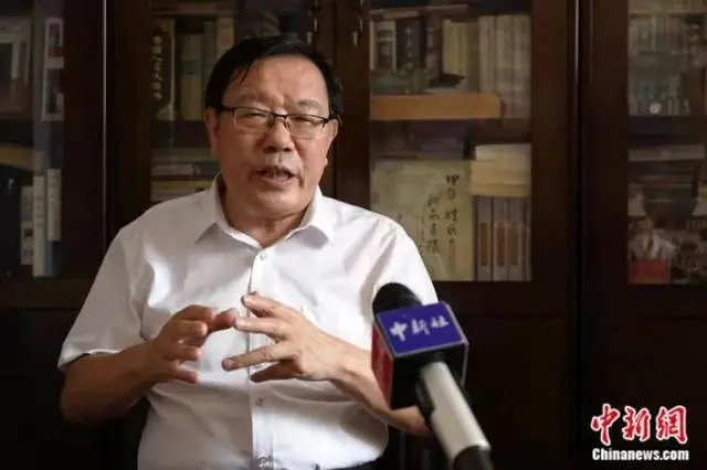 张新斌：东西方姓氏文化中都讲“根”，有何异同？